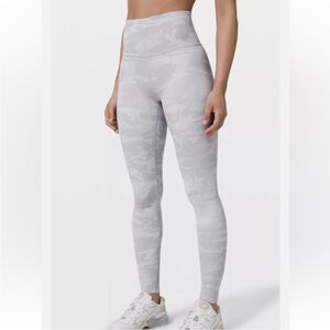 Lululemon Wunder Under in Incognito Camo Jacquard Alpine White Starlight